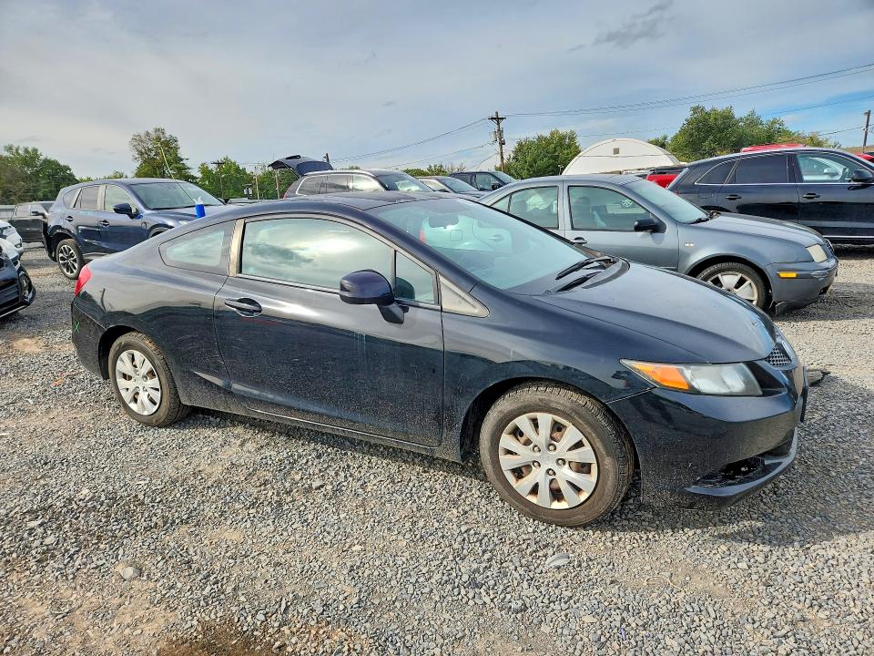 Photo 4 from auction – 2012 HONDA CIVIC with VIN 2HGFG3B57CH502831