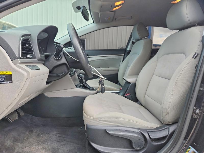 Photo 7 from auction – 2017 HYUNDAI ELANTRA with VIN 5NPD84LF8HH045803