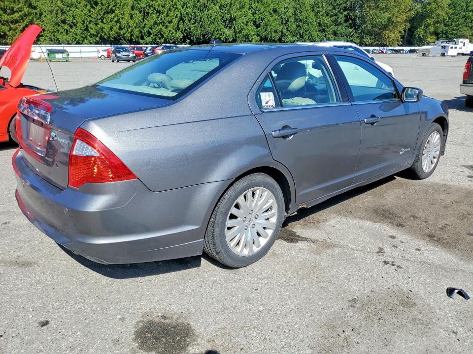 Photo 3 from auction – 2010 FORD FUSION with VIN 3FADP0L32AR302240