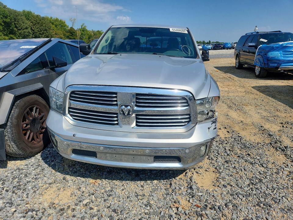 Zdjęcie 5 z aukcji – 2017 RAM 1500 z VIN 1C6RR6TT7HS790491