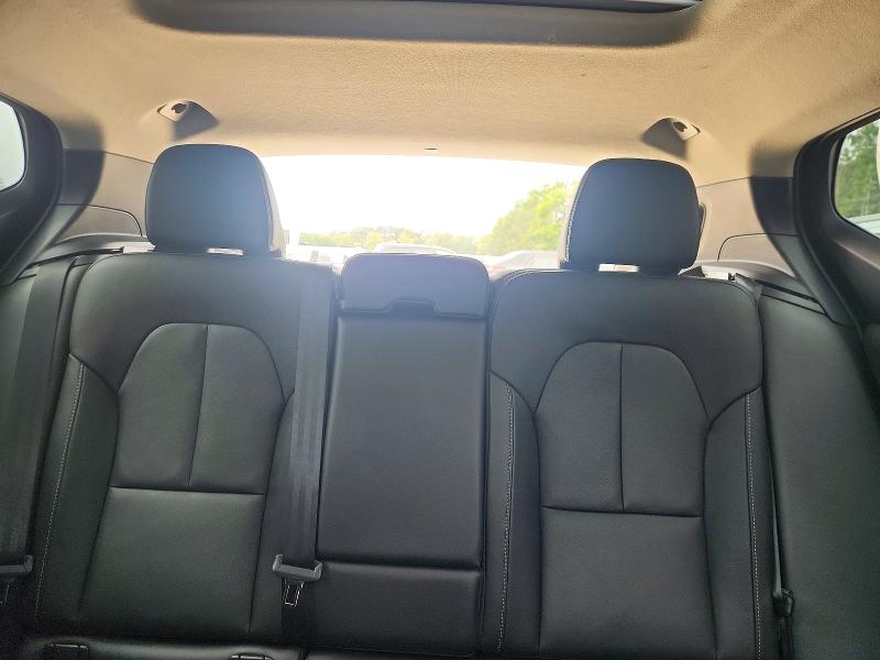 Photo 10 from auction – 2025 VOLVO XC40 with VIN YV4L12UC6S2463159