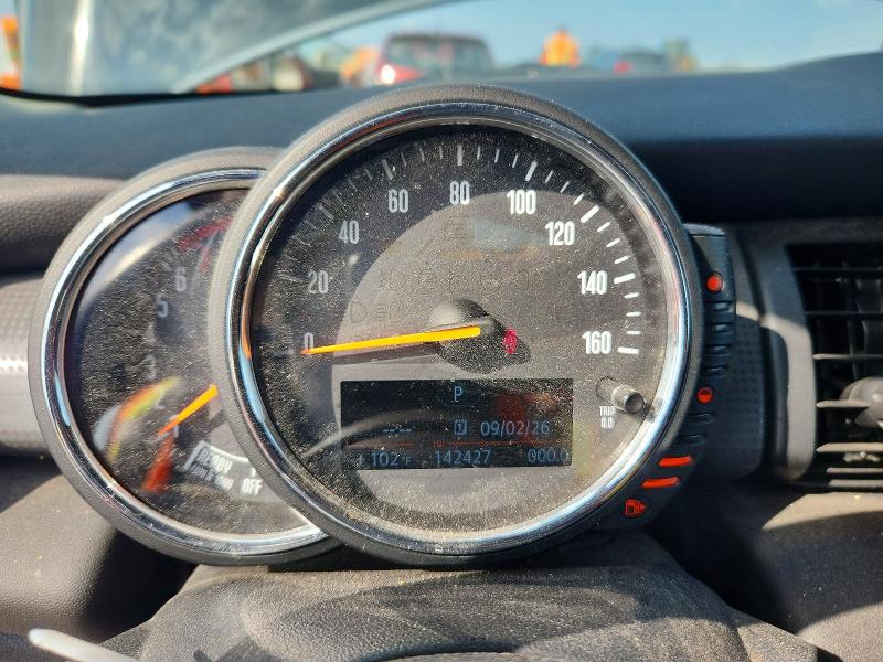 Photo 9 from auction – 2017 MINI COOPER with VIN WMWXP5C55H2D16492