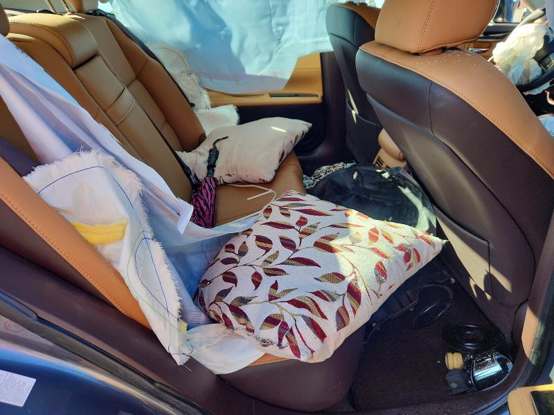 Photo 10 from auction – 2018 LEXUS ES with VIN 58ABK1GG7JU114507