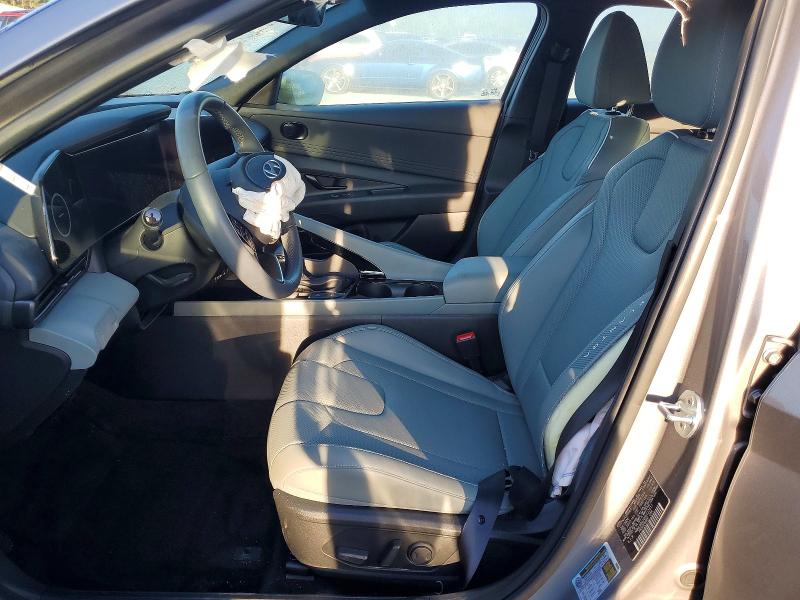 Снимка 7 от търг – 2025 HYUNDAI ELANTRA с VIN KMHLN4DJ0SU121417