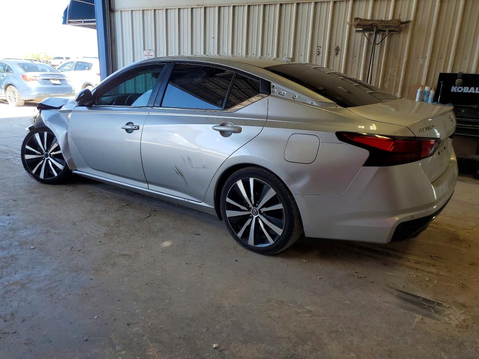Photo 2 from auction – 2021 NISSAN ALTIMA with VIN 1N4BL4CV3MN335816