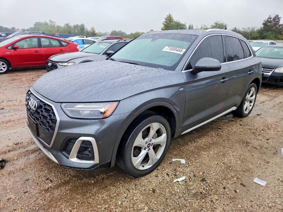 AUDI Q5 2022 с VIN WA1EAAFY8N2044551 - Снимка от търг