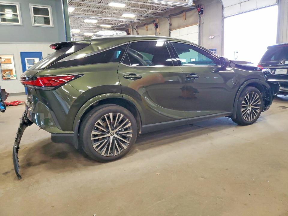 Photo 3 from auction – 2025 LEXUS RX 350H with VIN 2T2BBMCA4SC080194