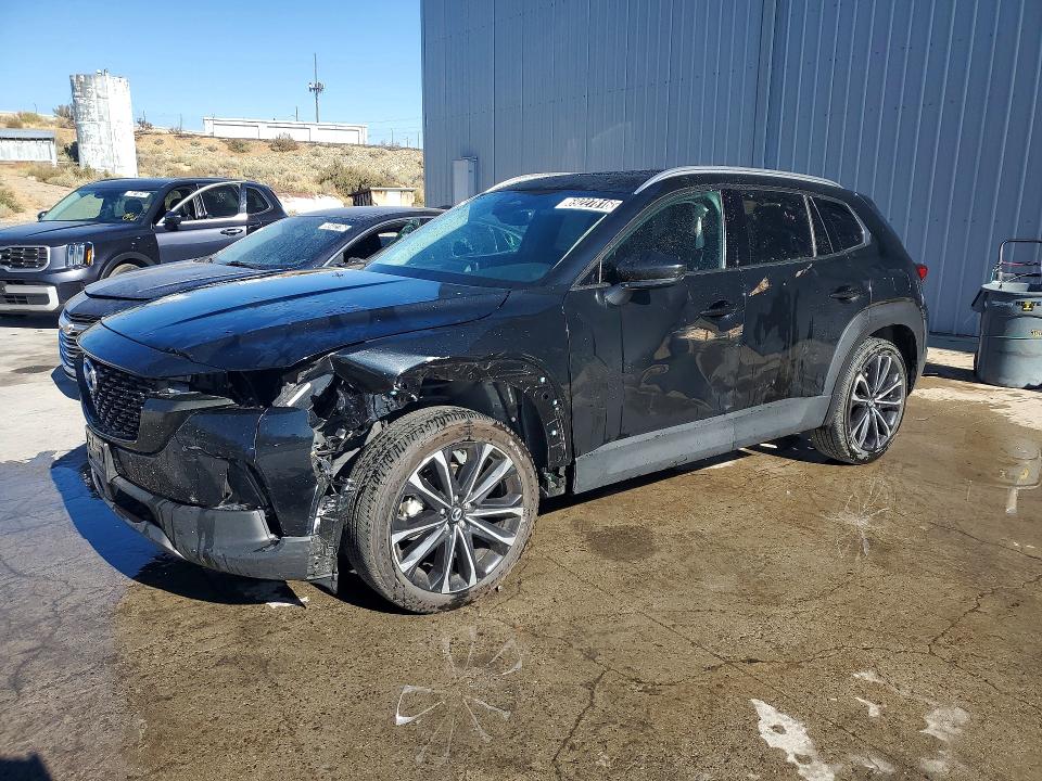MAZDA CX-50 2026 with VIN 7MMVABDLXTN466934 - Photo from auction