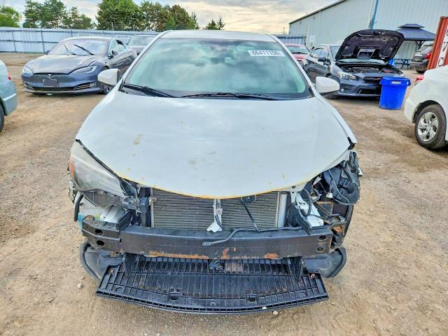 Снимка 5 от търг – 2017 TOYOTA COROLLA с VIN 2T1BURHE6HC877868