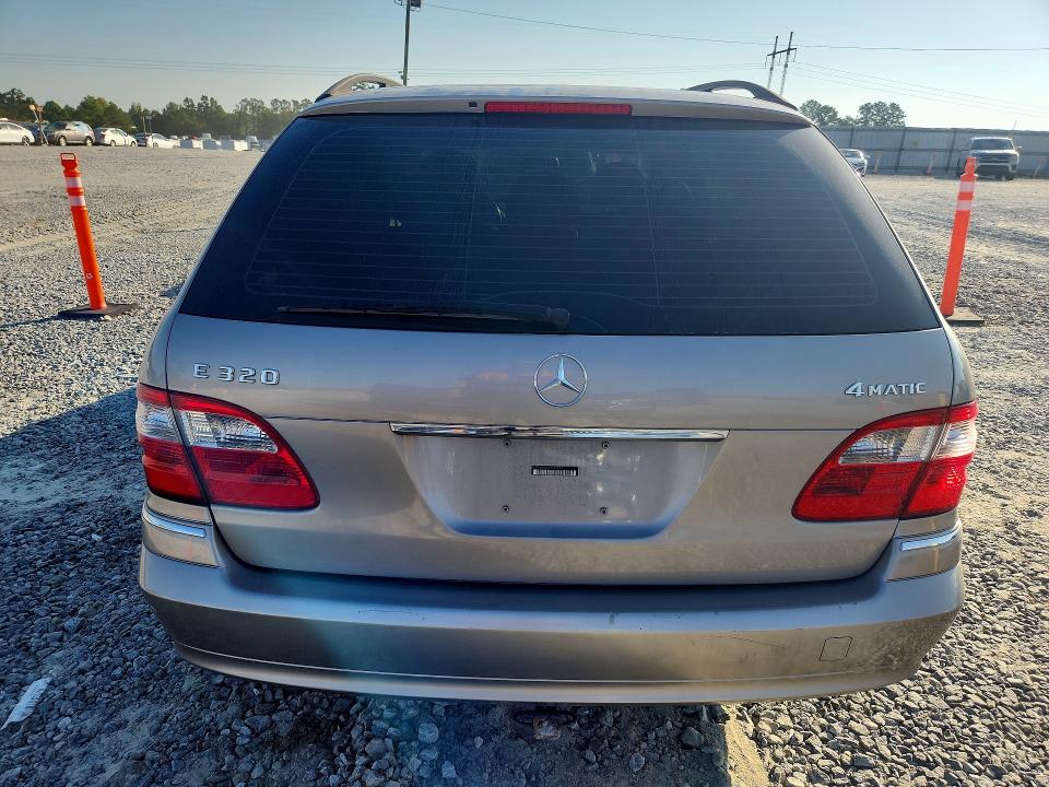 Photo 6 from auction – 2005 MERCEDES-BENZ E with VIN WDBUH82J65X167698