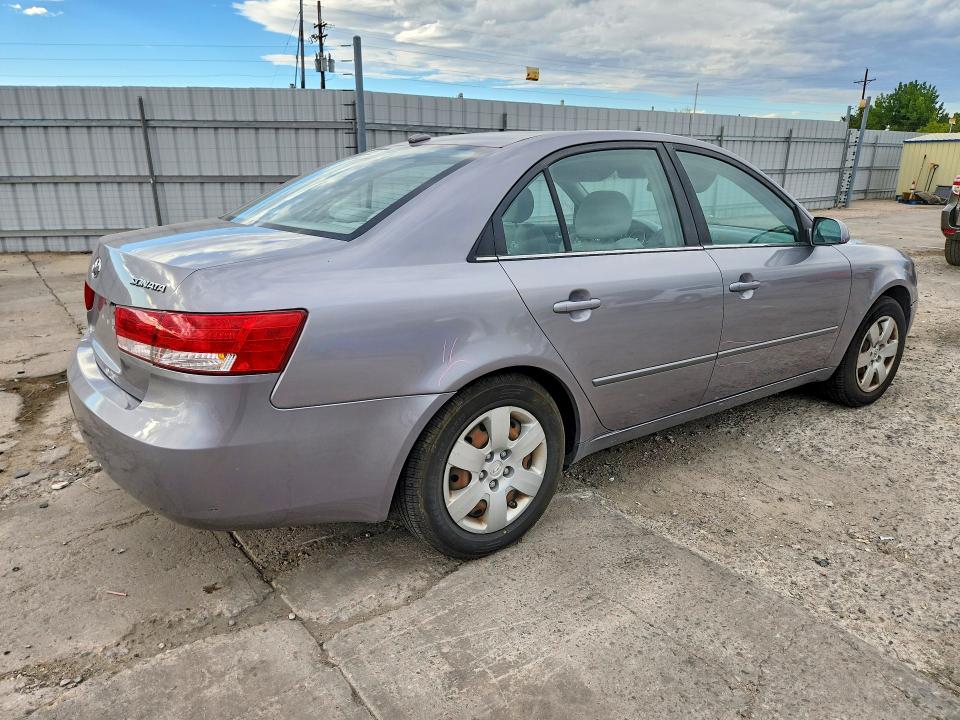 Photo 3 from auction – 2008 HYUN SONATA with VIN 5NPET46CX8H309656