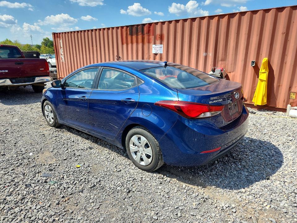 Снимка 2 от търг – 2016 HYUNDAI ELANTRA с VIN 5NPDH4AEXGH761384