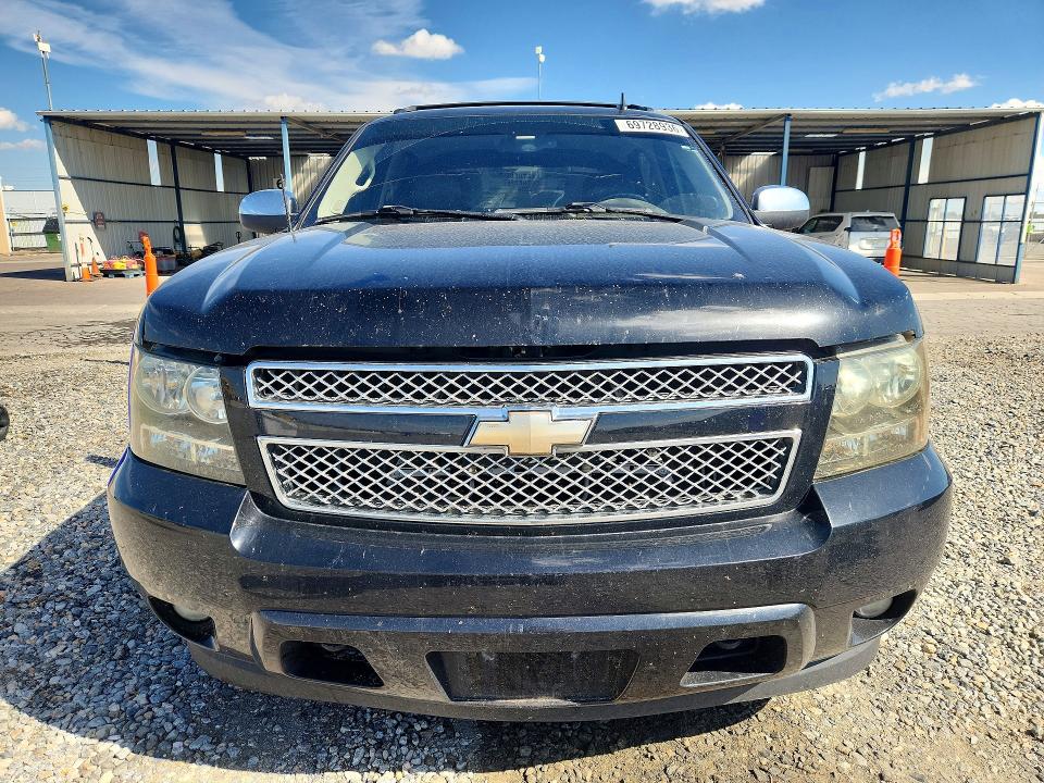 Photo 5 from auction – 2011 CHEVROLET AVALANCHE with VIN 3GNTKGE31BG306472