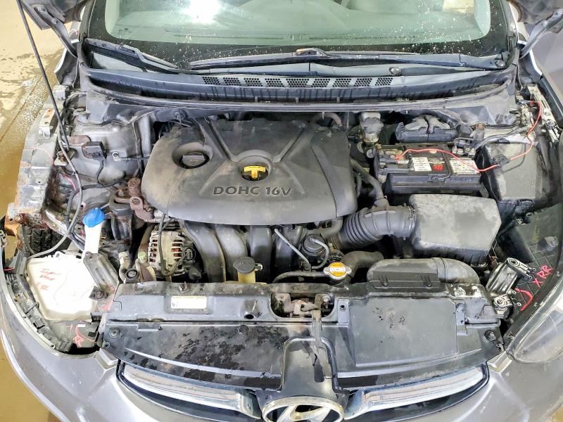 Photo 11 from auction – 2011 HYUNDAI ELANTRA with VIN 5NPDH4AE4BH024867