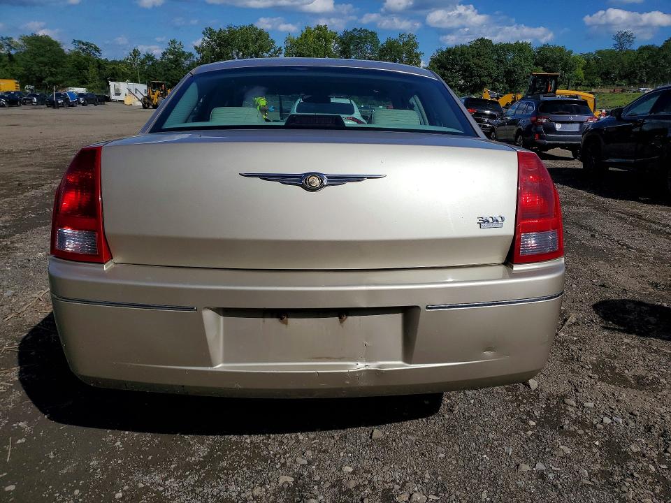Photo 6 from auction – 2006 CHRYSLER 300 with VIN 2C3LA53G66H143348