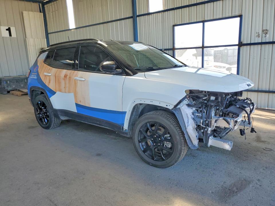 Photo 4 from auction – 2023 JEEP COMPASS with VIN 3C4NJDBN4PT515177