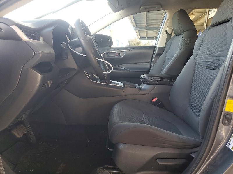Photo 7 from auction – 2019 TOYOTA RAV4 with VIN 2T3H1RFV7KC029938