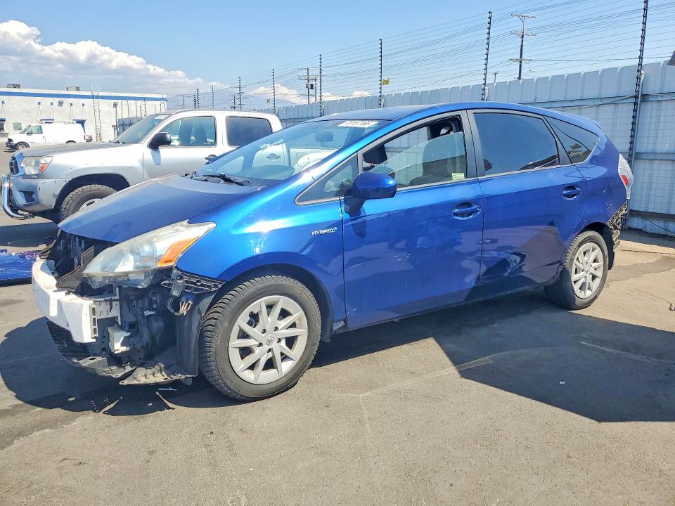 TOYOTA PRIUS V 2013 with VIN JTDZN3EU8D3189510 - Photo from auction