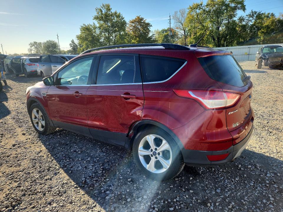 Снимка 2 от търг – 2014 FORD ESCAPE с VIN 1FMCU9GX6EUE36601
