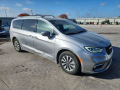 Photo 4 from auction – 2021 CHRYSLER PACIFICA with VIN 2C4RC1L76MR594084