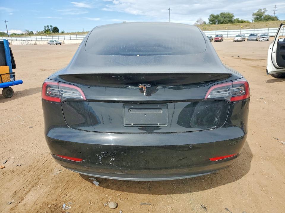 Снимка 6 от търг – 2019 TESLA MODEL 3 с VIN 5YJ3E1EA5KF324037