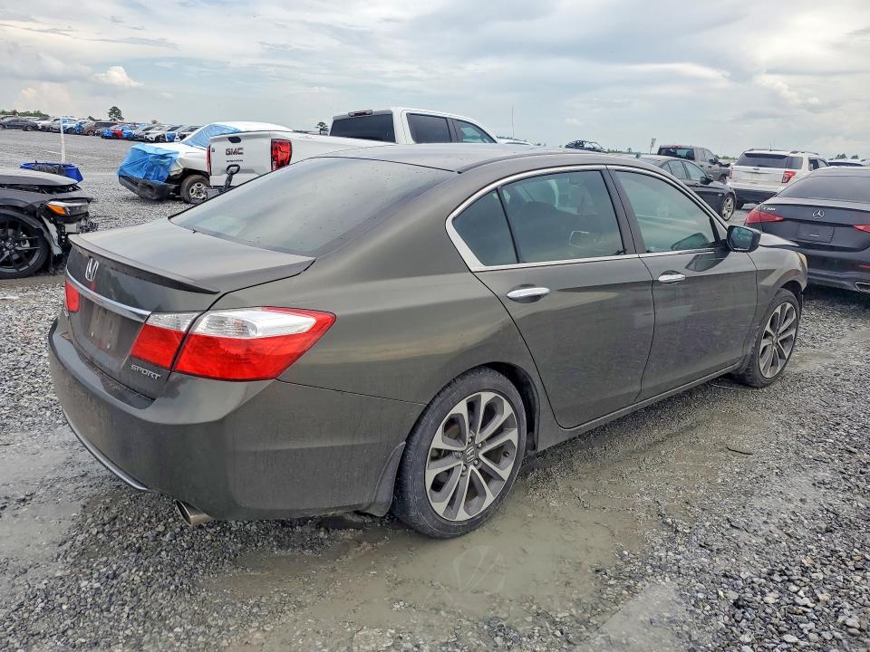 Photo 3 from auction – 2013 HONDA ACCORD with VIN 1HGCR2F53DA269919