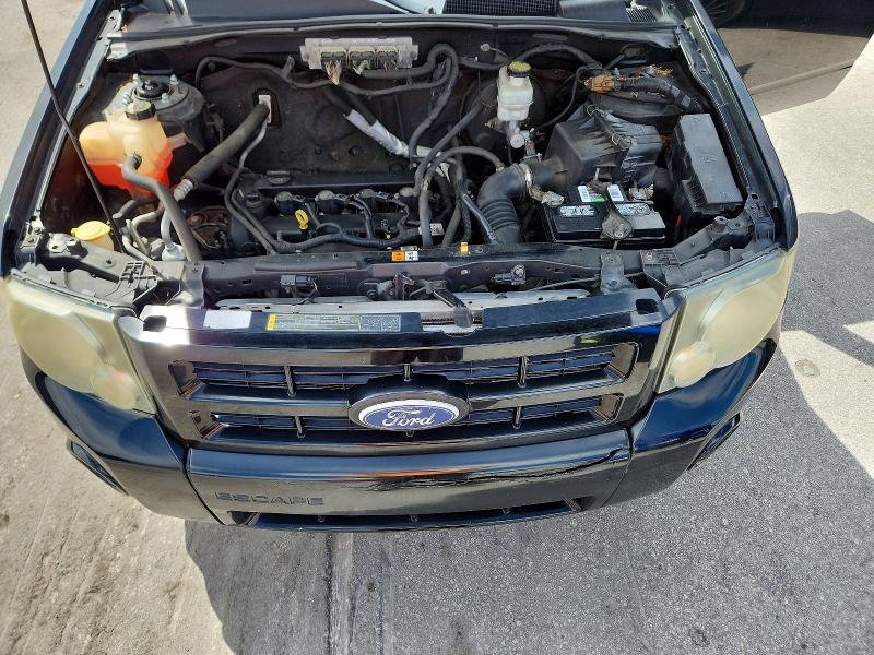 Photo 12 from auction – 2010 FORD ESCAPE with VIN 1FMCU0D77AKA92511