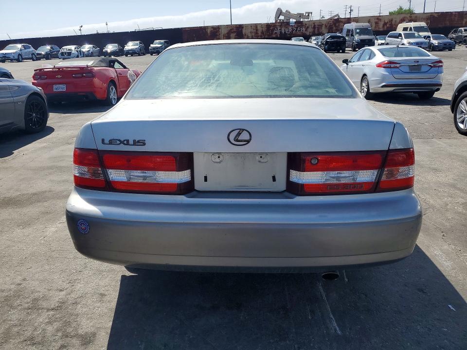 Photo 6 from auction – 2000 LEXUS ES with VIN JT8BF28G1Y5089417