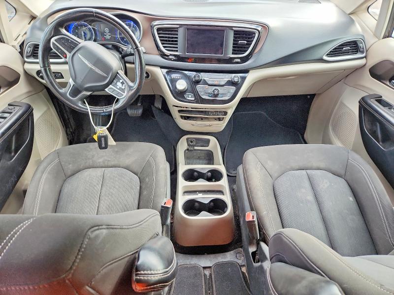 Photo 8 from auction – 2022 CHRYSLER VOYAGER with VIN 2C4RC1CG4NR105571