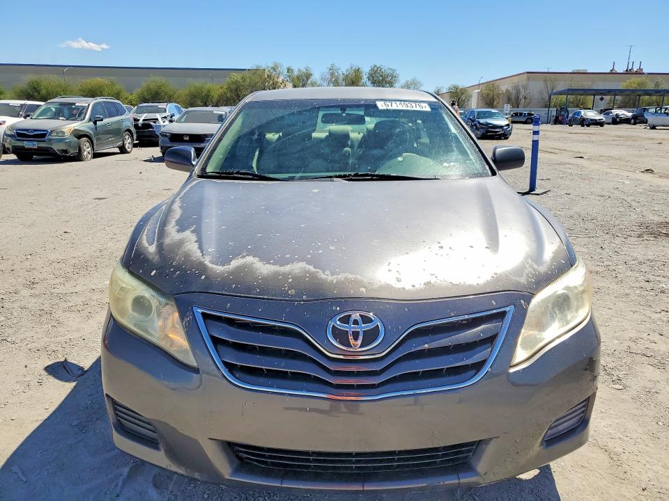Photo 5 from auction – 2011 TOYOTA CAMRY with VIN 4T4BF3EK3BR111450