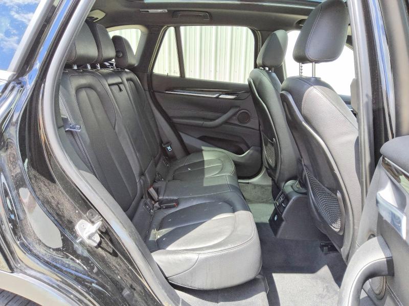 Foto 11 de la subasta – 2016 BMW X1 con VIN WBXHT3Z37G4A50640