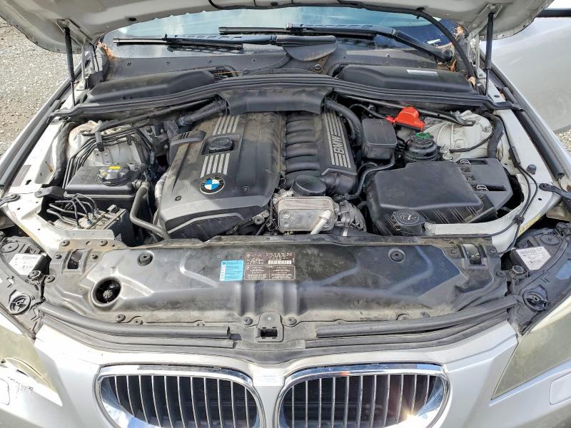 Photo 11 from auction – 2010 BMW 528 with VIN WBANU5C52AC129580