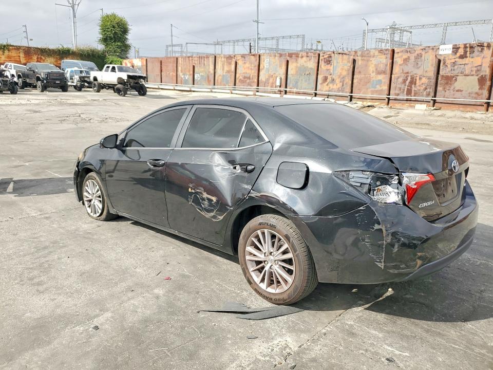 Photo 2 from auction – 2015 TOYOTA COROLLA with VIN 2T1BURHEXFC352101