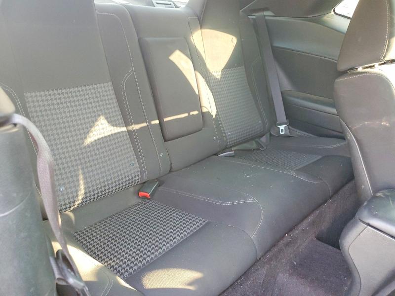 Снимка 10 от търг – 2016 DODGE CHALLENGER с VIN 2C3CDZAG6GH213529