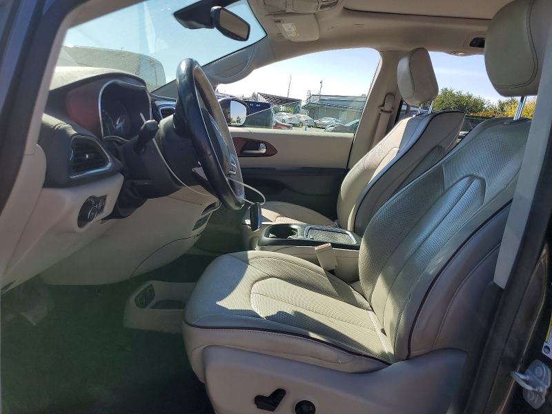 Photo 7 from auction – 2018 CHRYSLER PACIFICA with VIN 2C4RC1GG5JR259811
