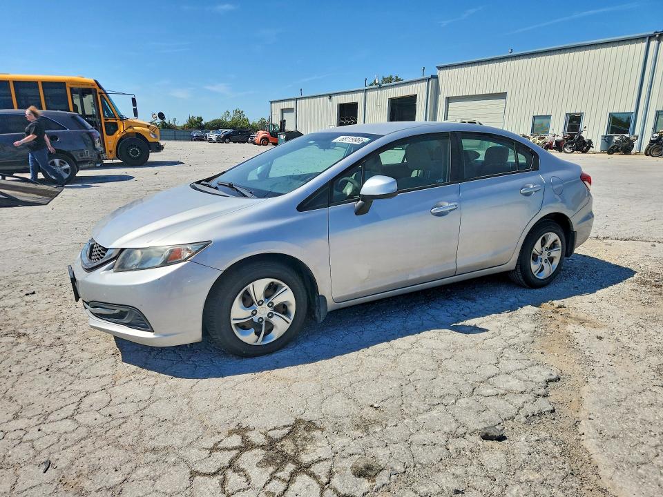 HONDA CIVIC 2013 с VIN 19XFB2F5XDE041154 - Снимка от търг
