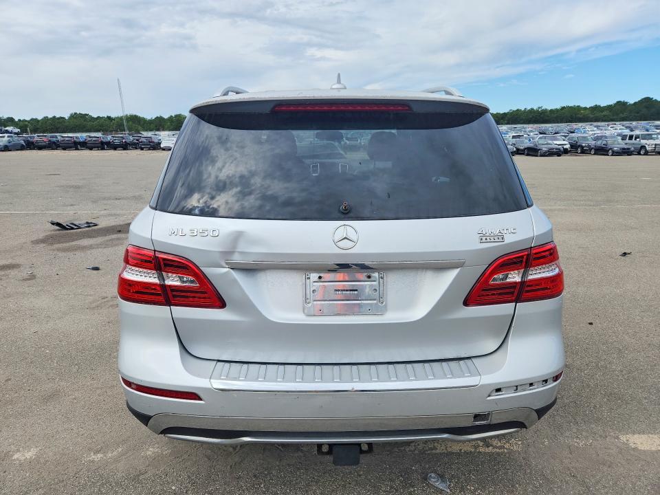 Photo 6 from auction – 2014 MERCEDES-BENZ ML with VIN 4JGDA5HB1EA397118