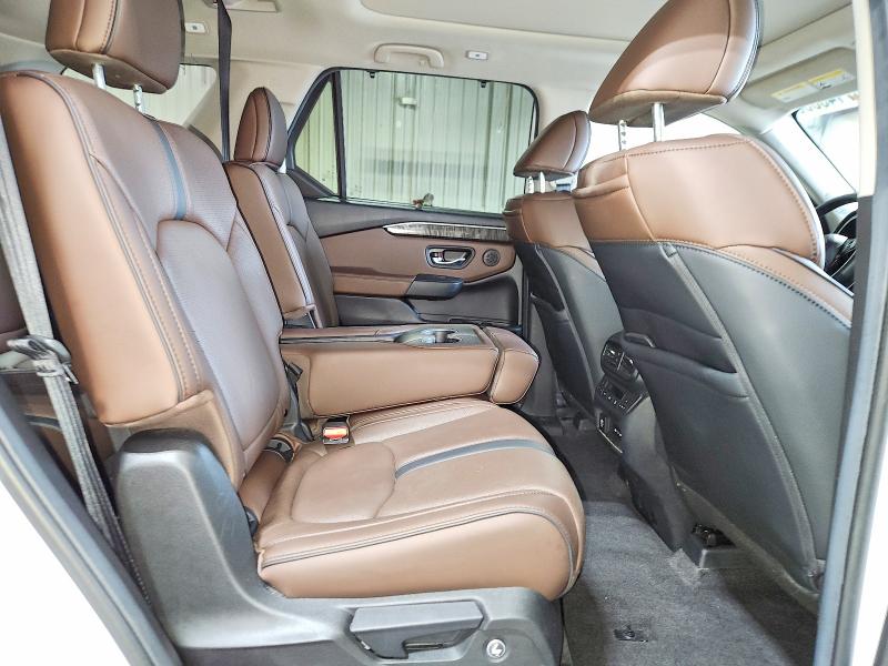Photo 11 from auction – 2025 HONDA PILOT with VIN 5FNYG1H86SB142386