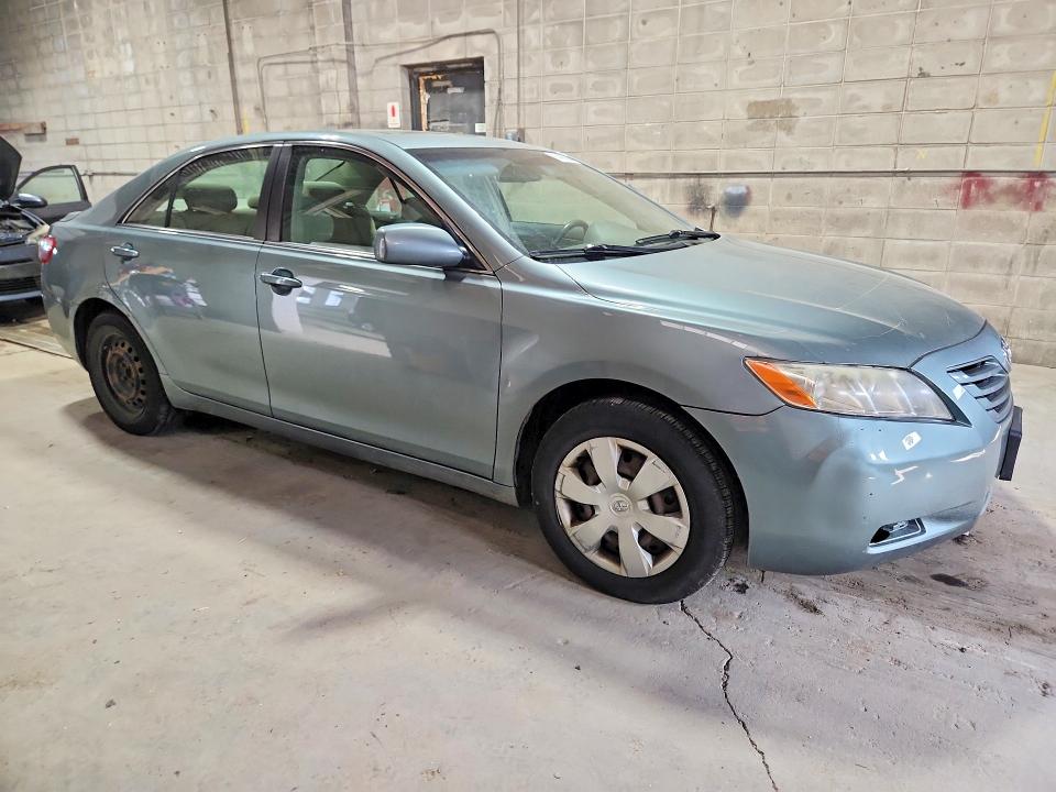 Photo 4 from auction – 2007 TOYOTA CAMRY with VIN 4T4BE46K57R011221