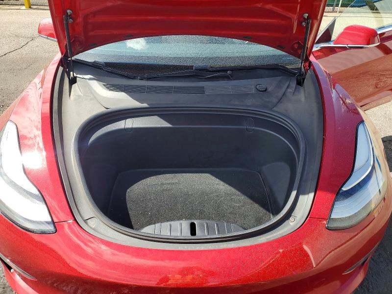 Снимка 11 от търг – 2018 TESLA MODEL 3 с VIN 5YJ3E1EB4JF104752