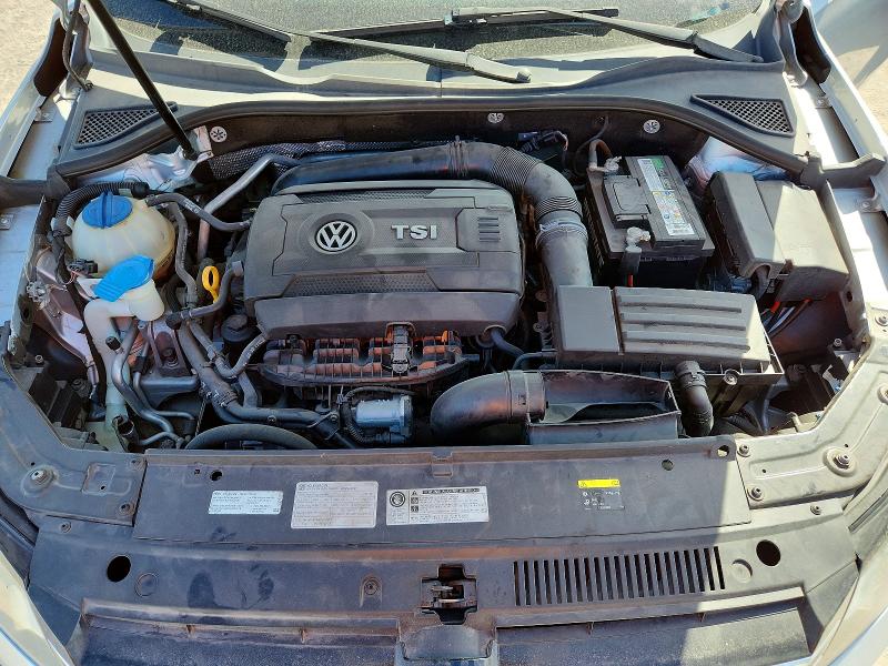 Photo 11 from auction – 2015 VOLKSWAGEN PASSAT with VIN 1VWAT7A31FC034739