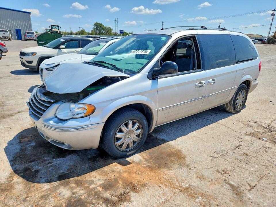2005 CHRYSLER TOWN & COUNTRY - Търг №67211976