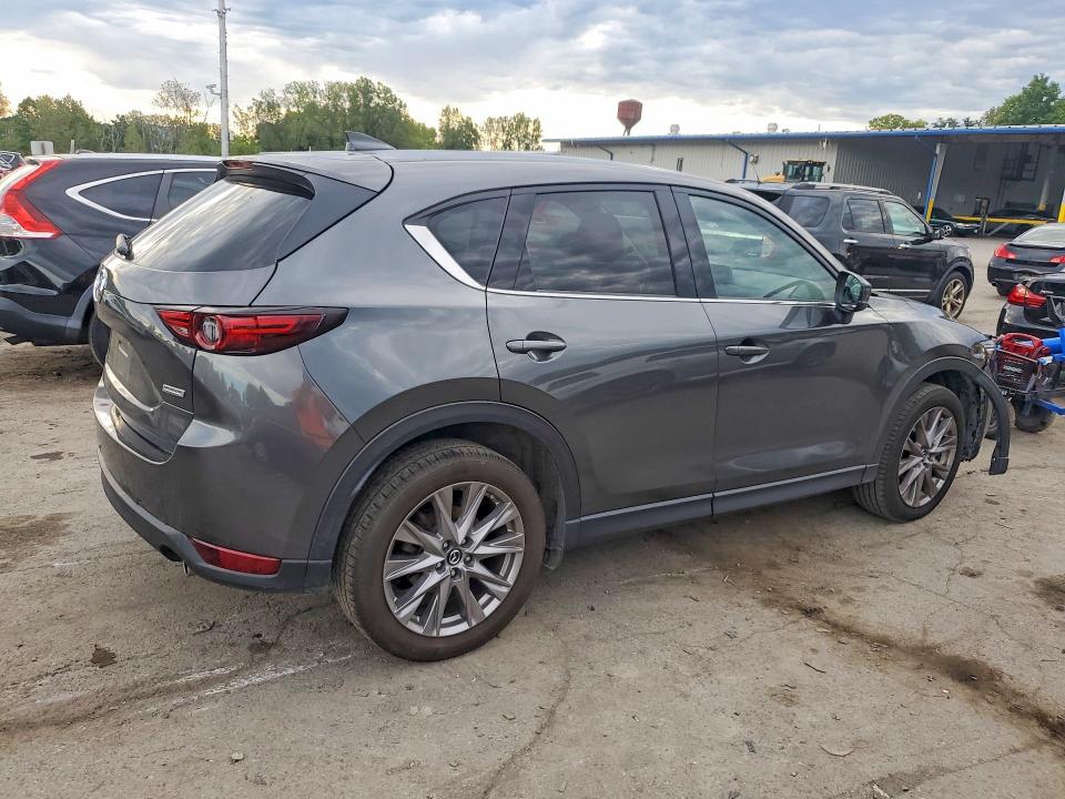 Снимка 3 от търг – 2019 MAZDA CX-5 с VIN JM3KFBDM9K0690521
