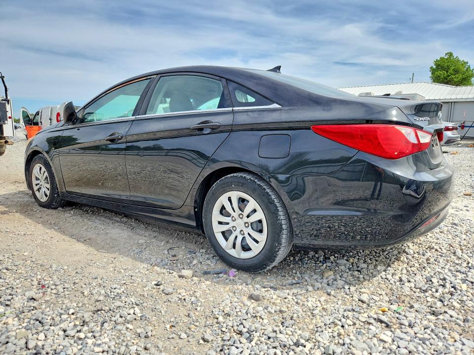 Снимка 2 от търг – 2012 HYUNDAI SONATA с VIN 5NPEB4AC1CH308995