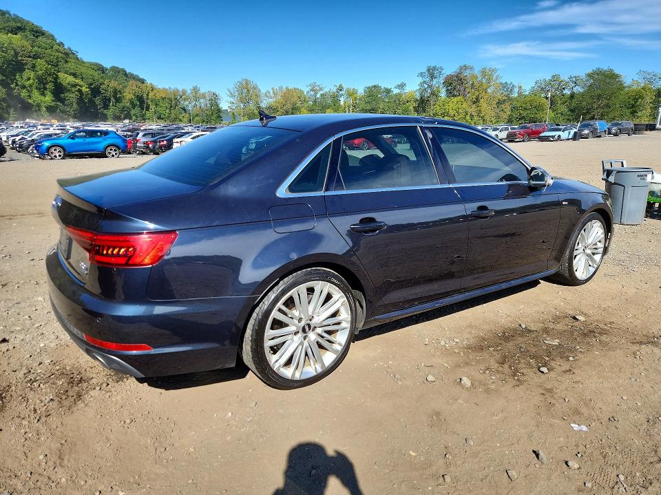 Снимка 3 от търг – 2017 AUDI A4 с VIN WAUENAF44HN036101
