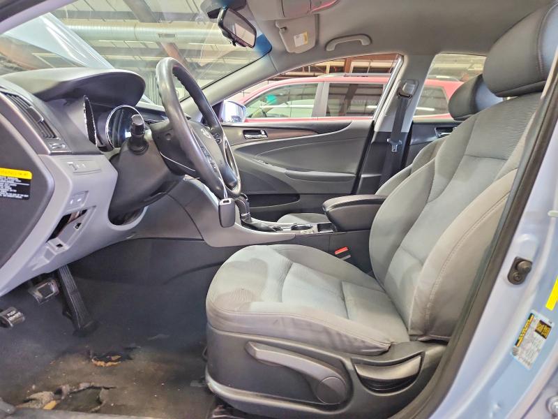 Photo 7 from auction – 2013 HYUNDAI SONATA with VIN KMHEC4A49DA065902