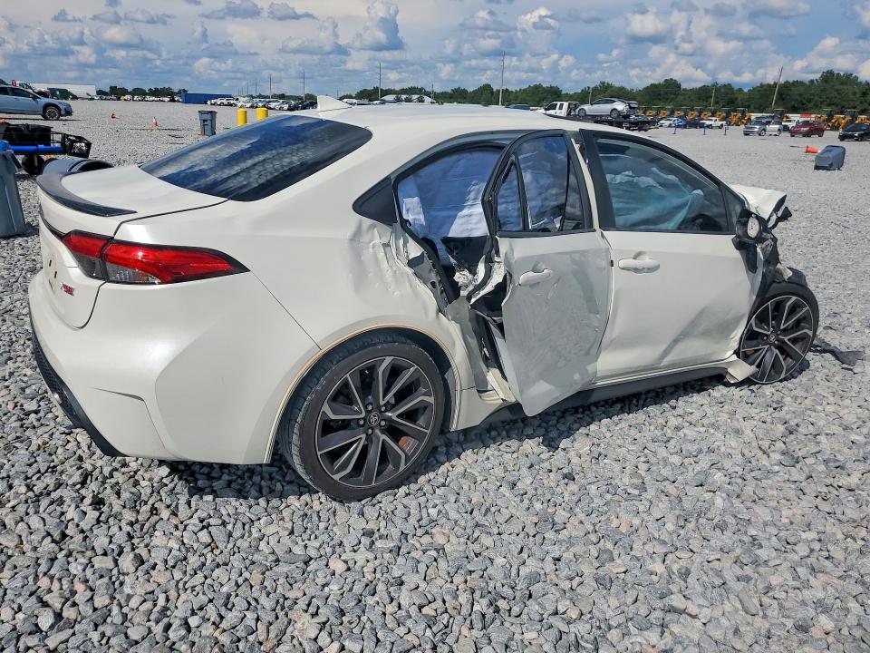 Photo 3 from auction – 2020 TOYOTA COROLLA with VIN JTDT4RCE0LJ006487