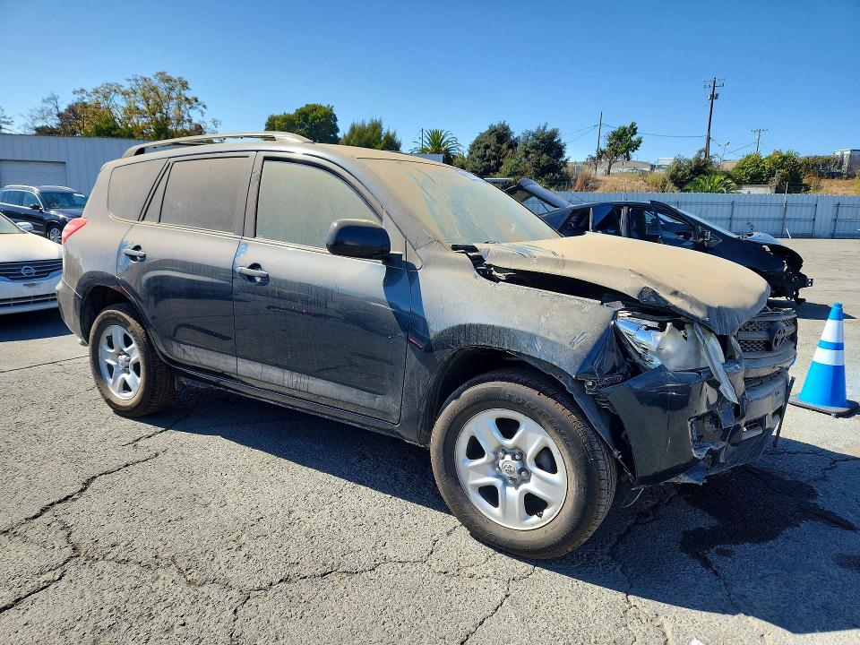 Photo 4 from auction – 2010 TOYOTA RAV4 with VIN JTMZF4DV5A5017917