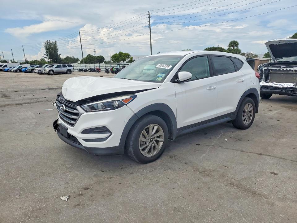 HYUNDAI TUCSON 2017 with VIN KM8J23A42HU580451 - Photo from auction