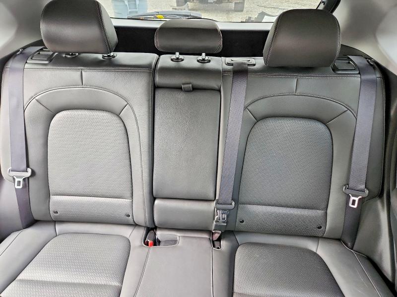 Photo 10 from auction – 2018 HYUNDAI KONA with VIN KM8K5CA54JU117334